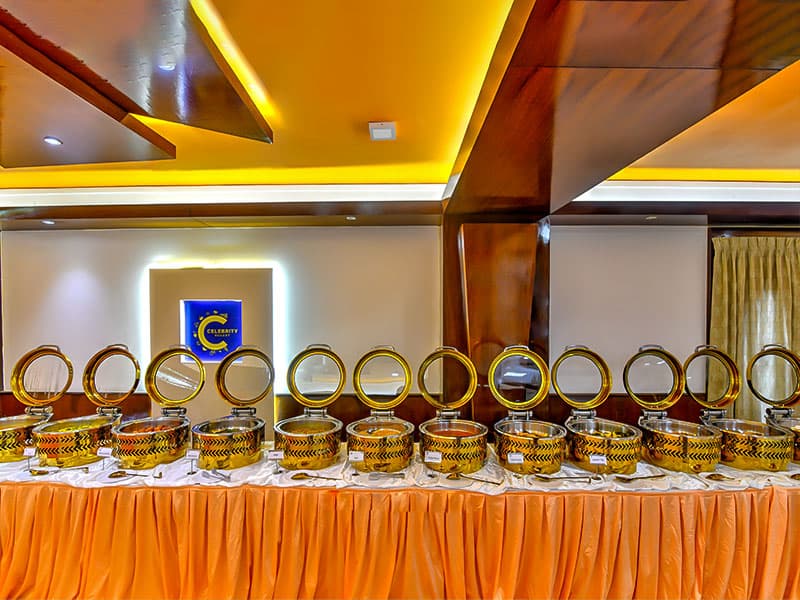 Dining at Celebrity Resort