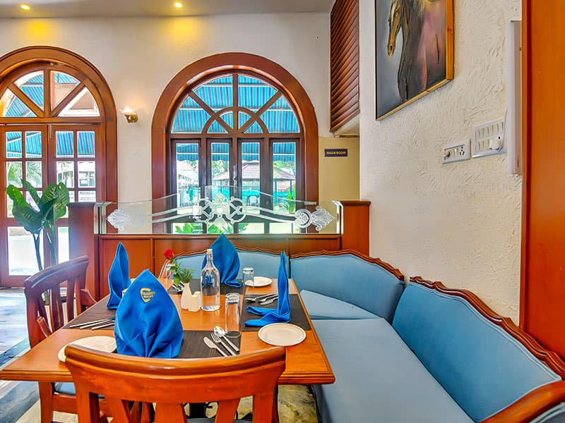 Dining at Celebrity Resort